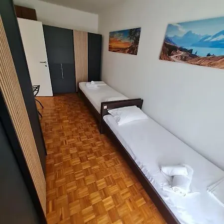 Lägenhet Mira Zadar-spacious 3-bedroom Near & Old Town Zadar